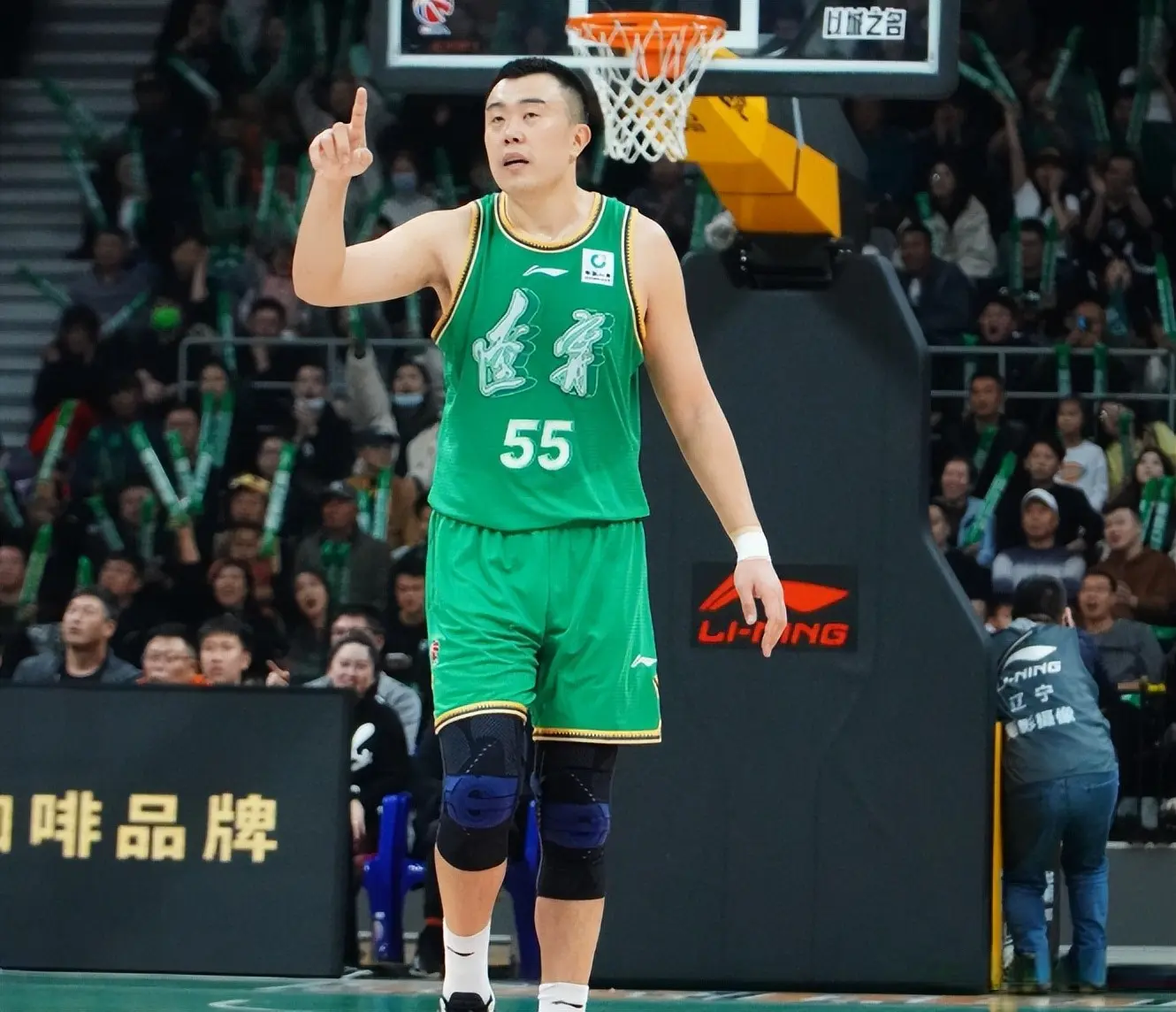 毕竟现在辽, 韩德君整体, 前往丹东 毕竟现在辽, 韩德君整体, 前往丹东