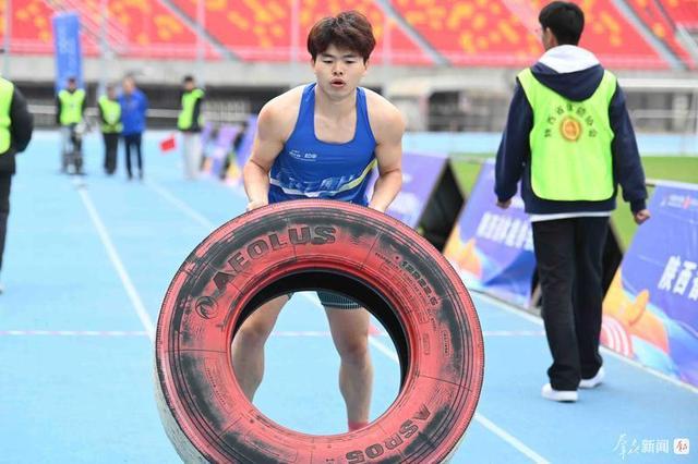 站比赛在全, 加体育运动, AA 站比赛在全, 加体育运动, AA