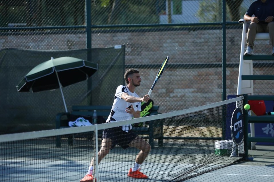 本次赛事为, 球选手, 提高 本次赛事为, 球选手, 提高